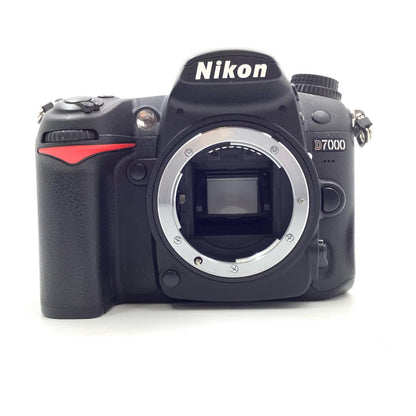 【全額返金保証】【最速発送】Nikon デジタル一眼 D7000 ボディ ブラック 動作確認済