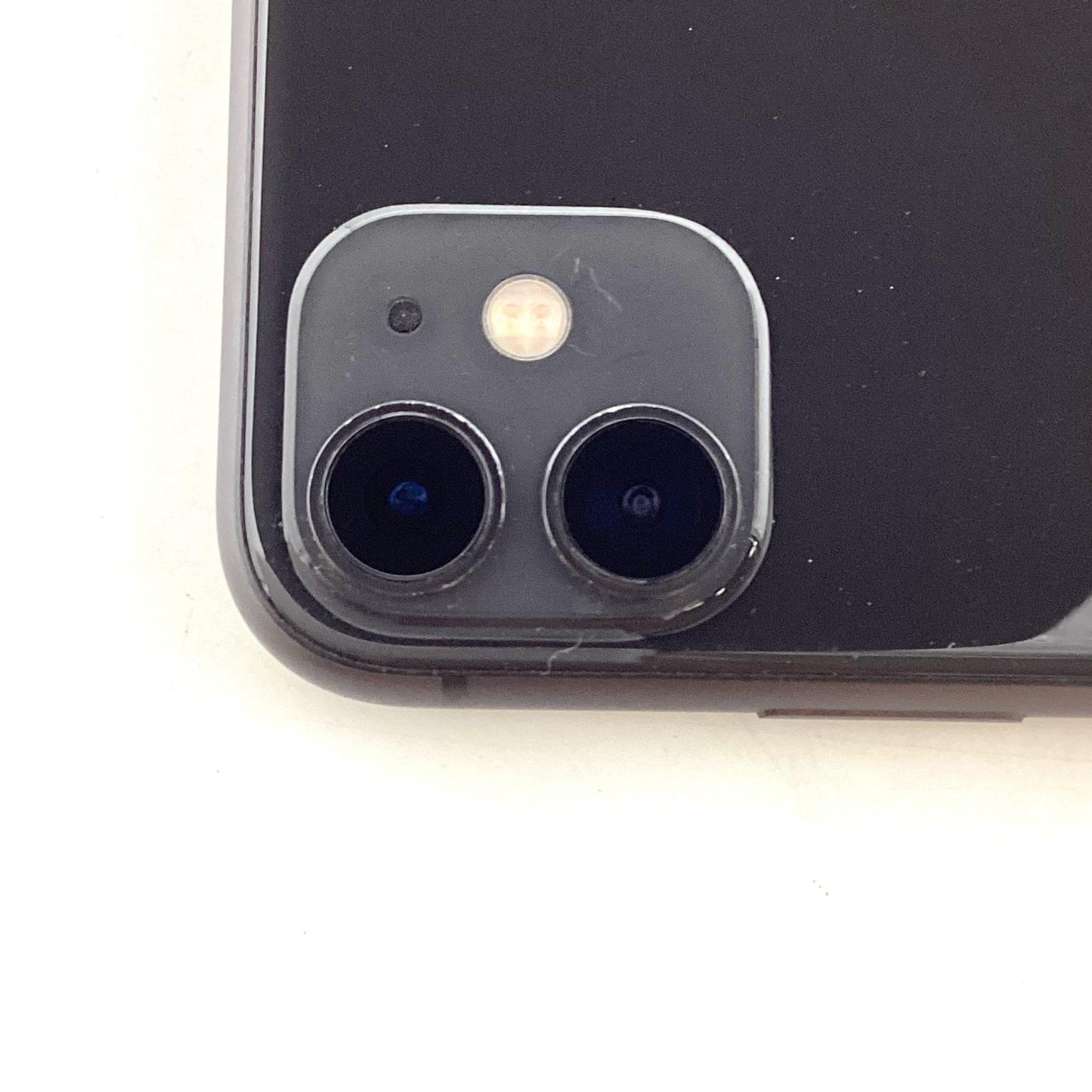 【最速発送】Apple iPhone iPhone 11 128GB ブラック SIMフリー 白ロム【難有】 76%