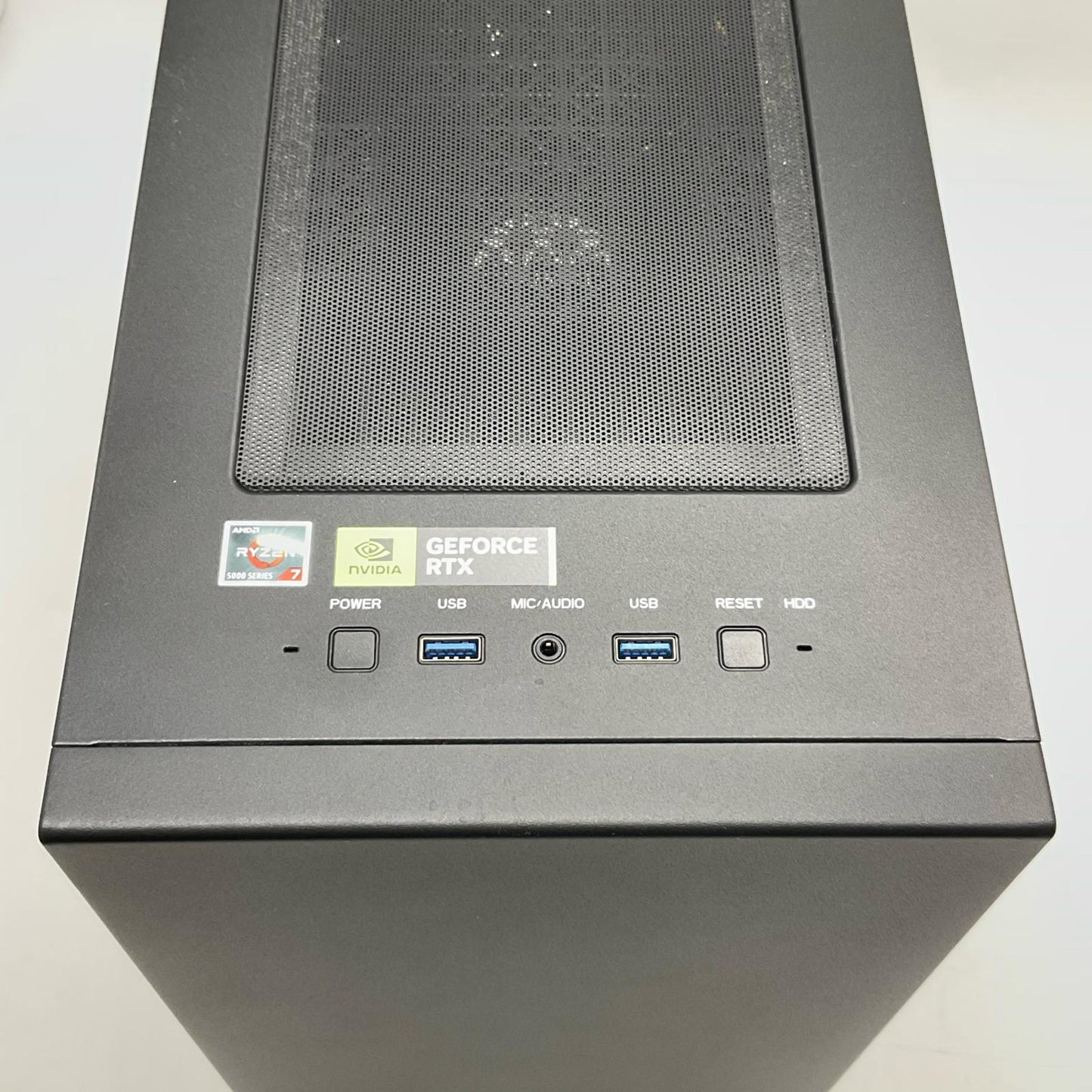 【全額返金保証】【最速発送】ドスパラ THIRDWAVE Lightning-G AF7XB Lightning-G AF7XB AMD Ryzen 7 5700X 32GB M.2 SSD 1TB NVIDIA GeForce RTX 5070 美品 動作確認済