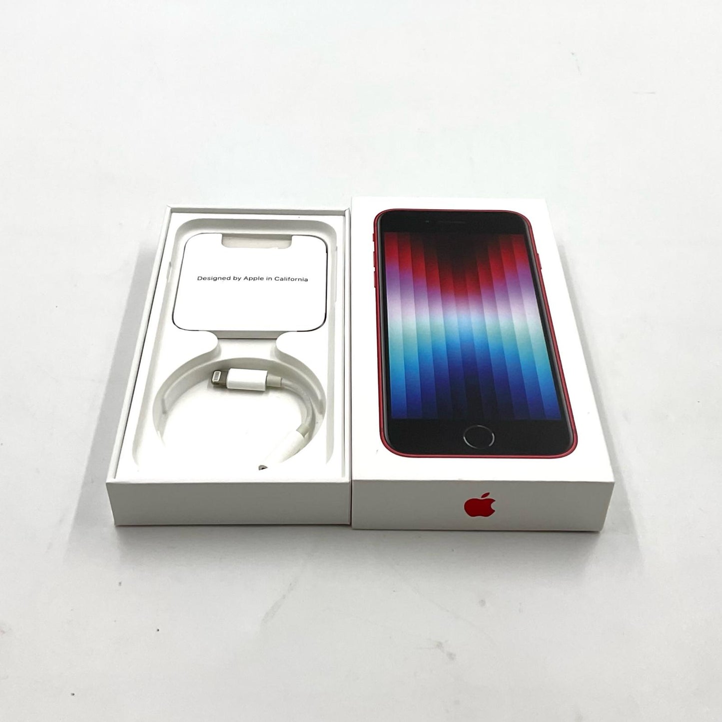 【最速発送】Apple iPhone iPhone SE（第3世代） 64GB (PRODUCT)RED au SIMフリー 白ロム【難有】 76%