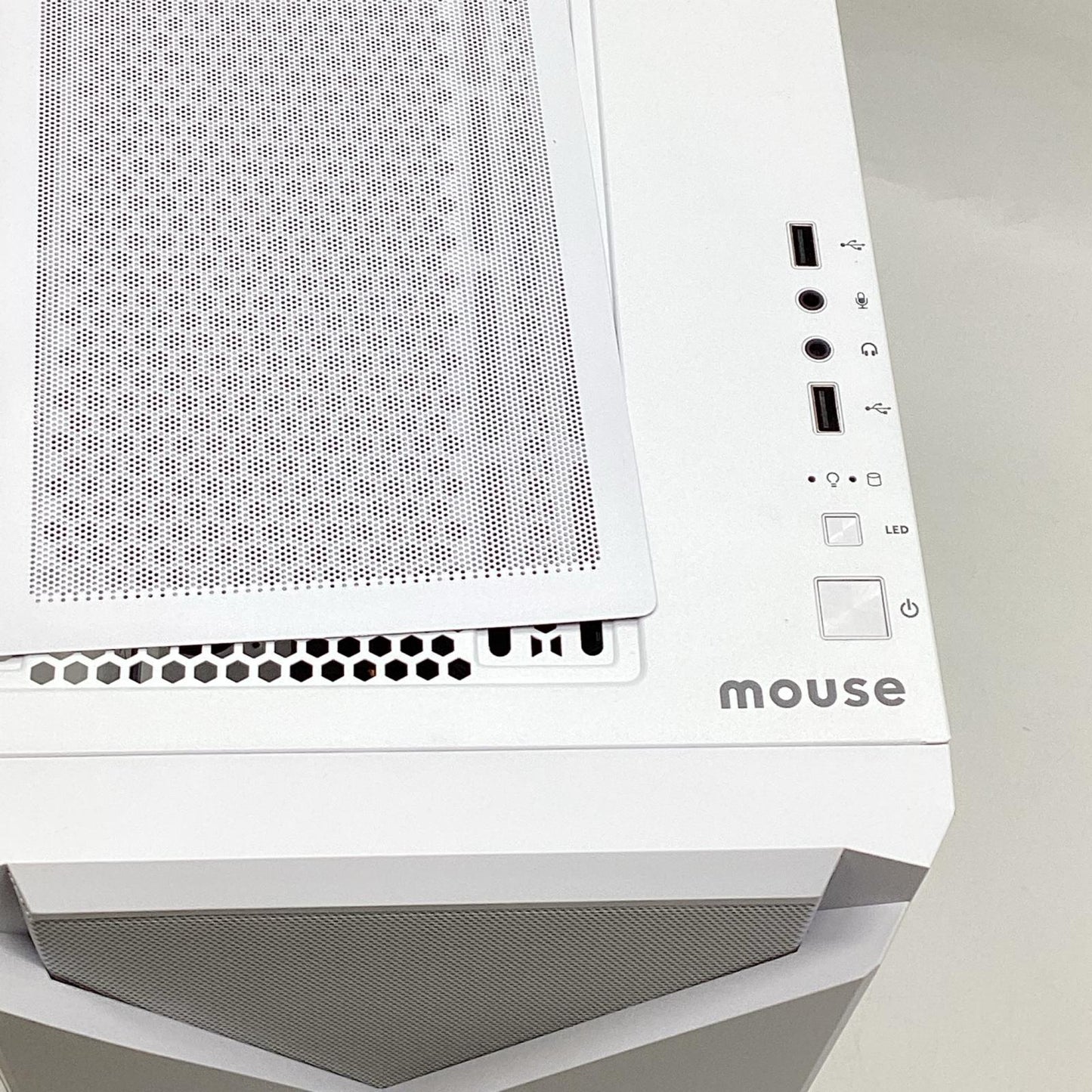 【全額返金保証】【最速発送】MouseComputer NEXTGEAR JG-A7G6TW5ABCW101DEC AMD Ryzen 7 5700X 8-Core Processor 16GB M.2 SSD 1TB NVIDIA GeForce RTX 4060 Ti 美品 動作確認済
