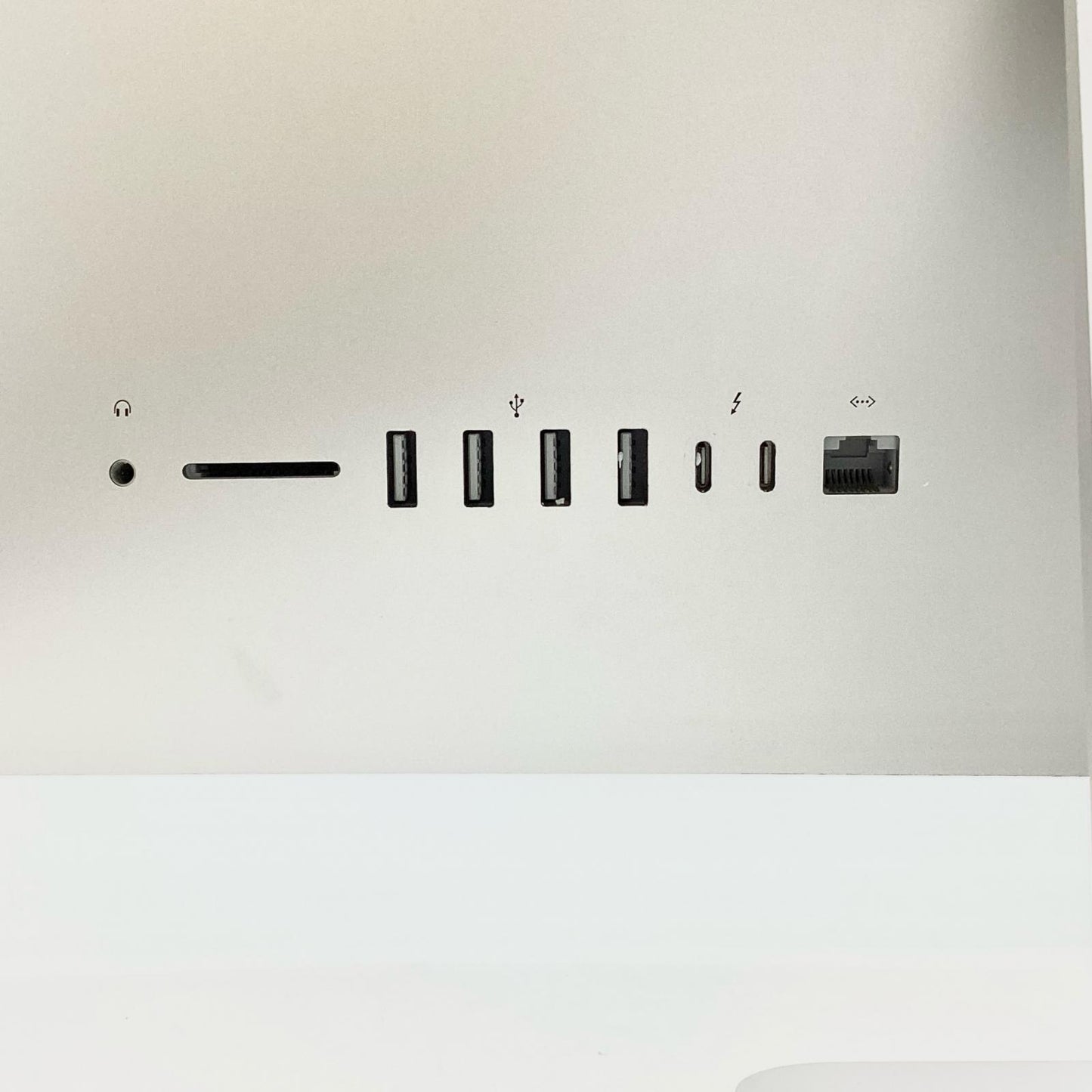 【全額返金保証】【最速発送】Apple iMac 21.5インチ 3GHz 6コア Intel Core i5 16GB SSD 256GB シルバー 美品 動作確認済