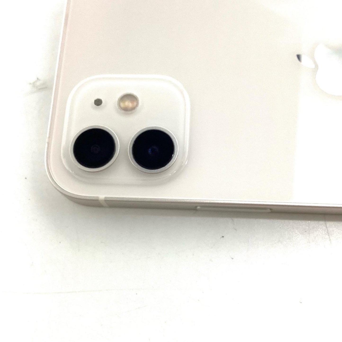 【全額返金保証】【最速発送】Apple iPhone iPhone 12 64GB ホワイト Softbank SIMフリー 白ロム 動作確認済 78%