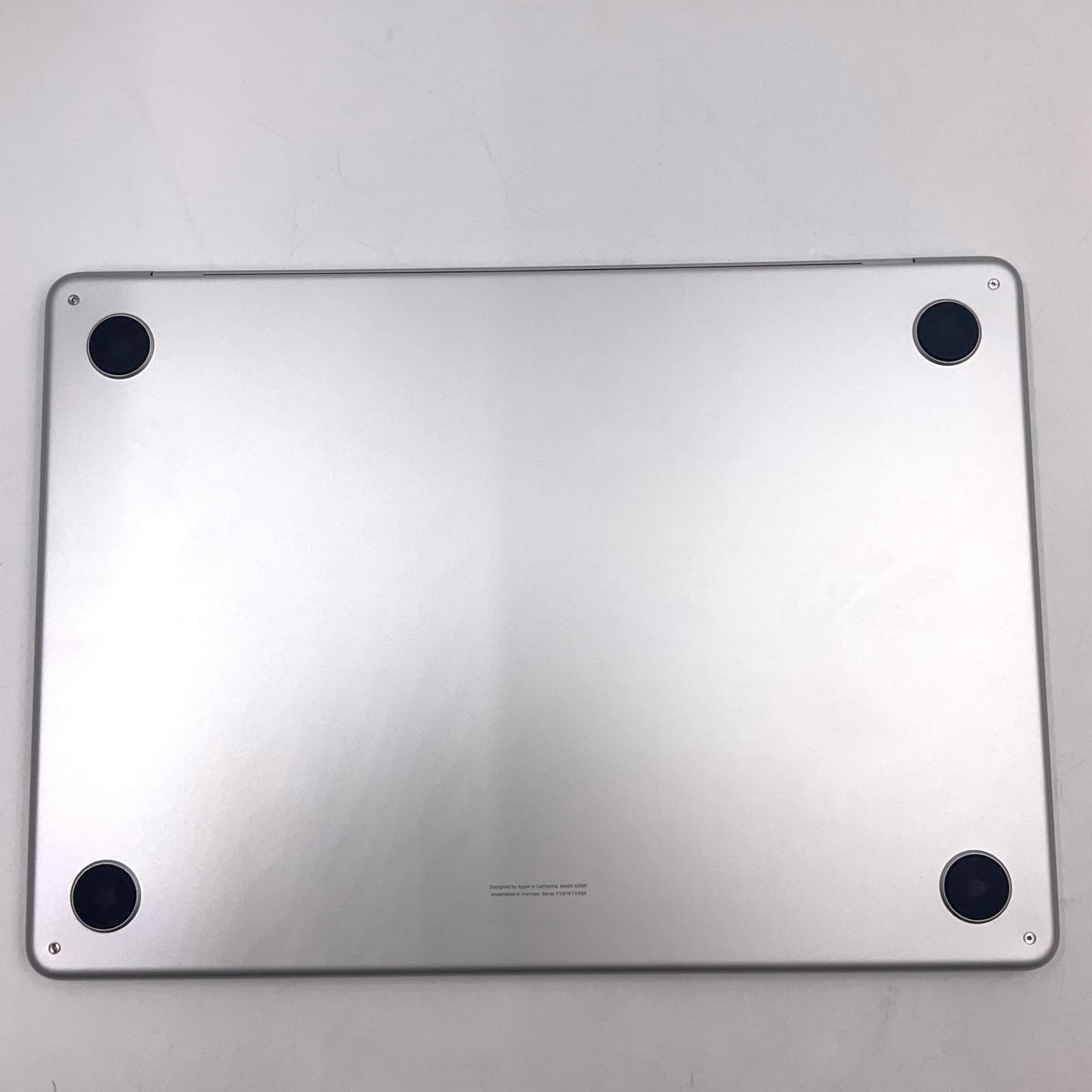 【全額返金保証】【最速発送】Apple MacBook Air 13.6インチ 2022 M2 8コア 8GB 256GB シルバー 100% 超美品 動作確認済