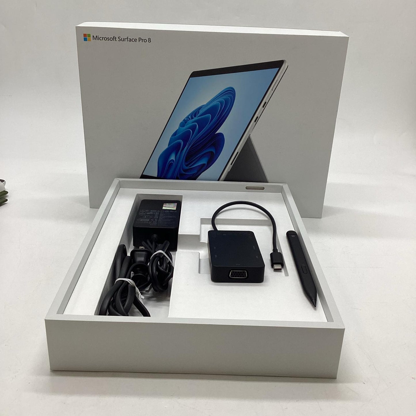 【全額返金保証】【最速発送】Microsoft Surface Pro 8 8PX-00010 1983 11th Gen Intel(R) Core(TM) i7-1185G7 @ 3.00GHz 16GB M.2 SSD 512GB 81.1% 動作確認済