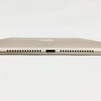 【全額返金保証】【最速発送】Apple iPad Air 9.7インチ 第2世代 16GB ゴールド WiFi+Cellular au 白ロム 動作確認済