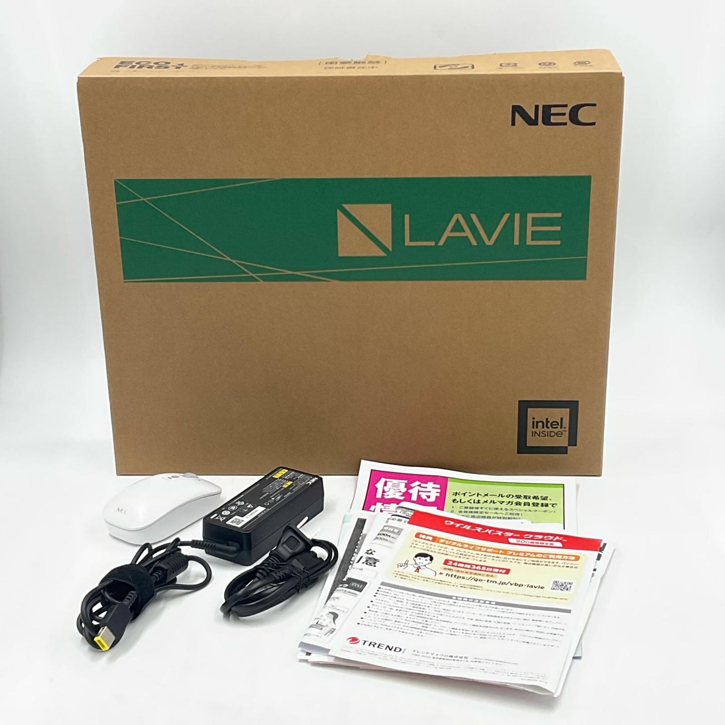 【全額返金保証】【最速発送】NEC LAVIE PC-N1570FAW-E3 i7-1255U 16GB M.2 SSD 256GB 100% 美品 動作確認済