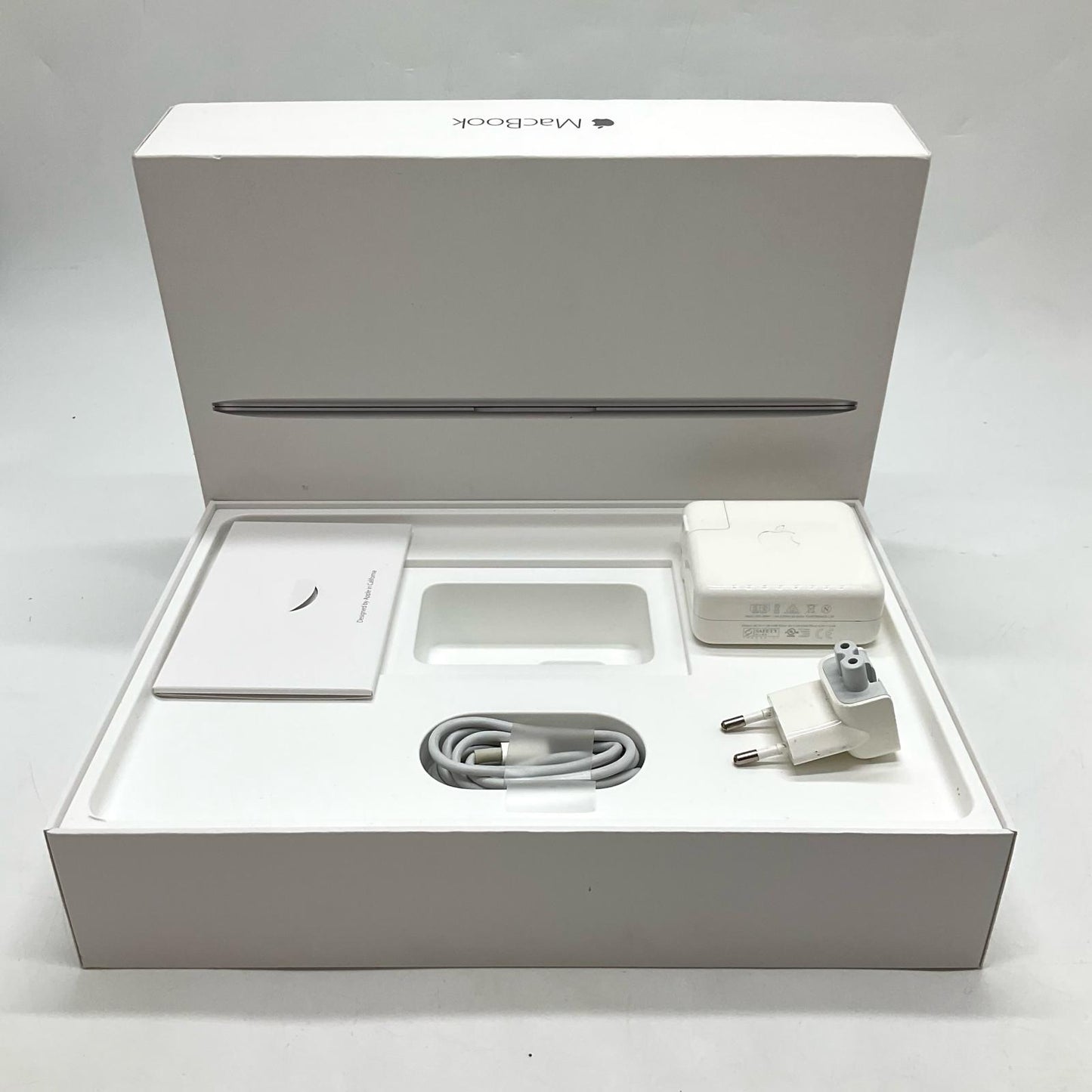 【全額返金保証】【最速発送】Apple MacBook 12インチ 2015 1.1 GHz デュアルコア Intel Core M 8GB 256GB スペースグレイ 美品 動作確認済
