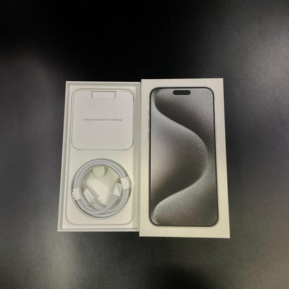 【全額返金保証】【最速発送】Apple iPhone iPhone 15 Pro Max 512GB ホワイトチタニウム SIMフリー 白ロム 動作確認済 99%