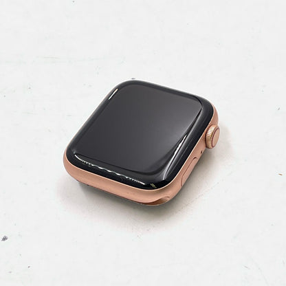 【全額返金保証】【最速発送】Apple Watch SE アルミニウム 44mm GPS+Cellular 白ロム 73% 動作確認済