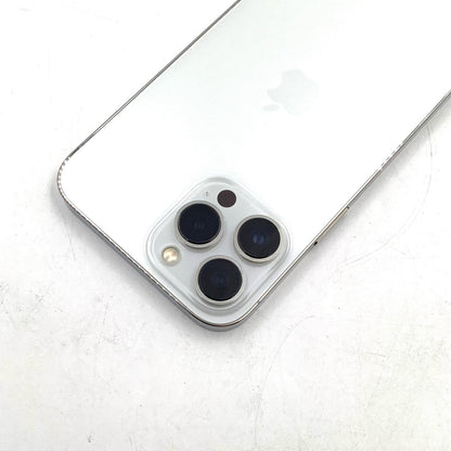 【全額返金保証】【最速発送】Apple iPhone iPhone 13 Pro Max 256GB シルバー au SIMフリー 白ロム 動作確認済 74%