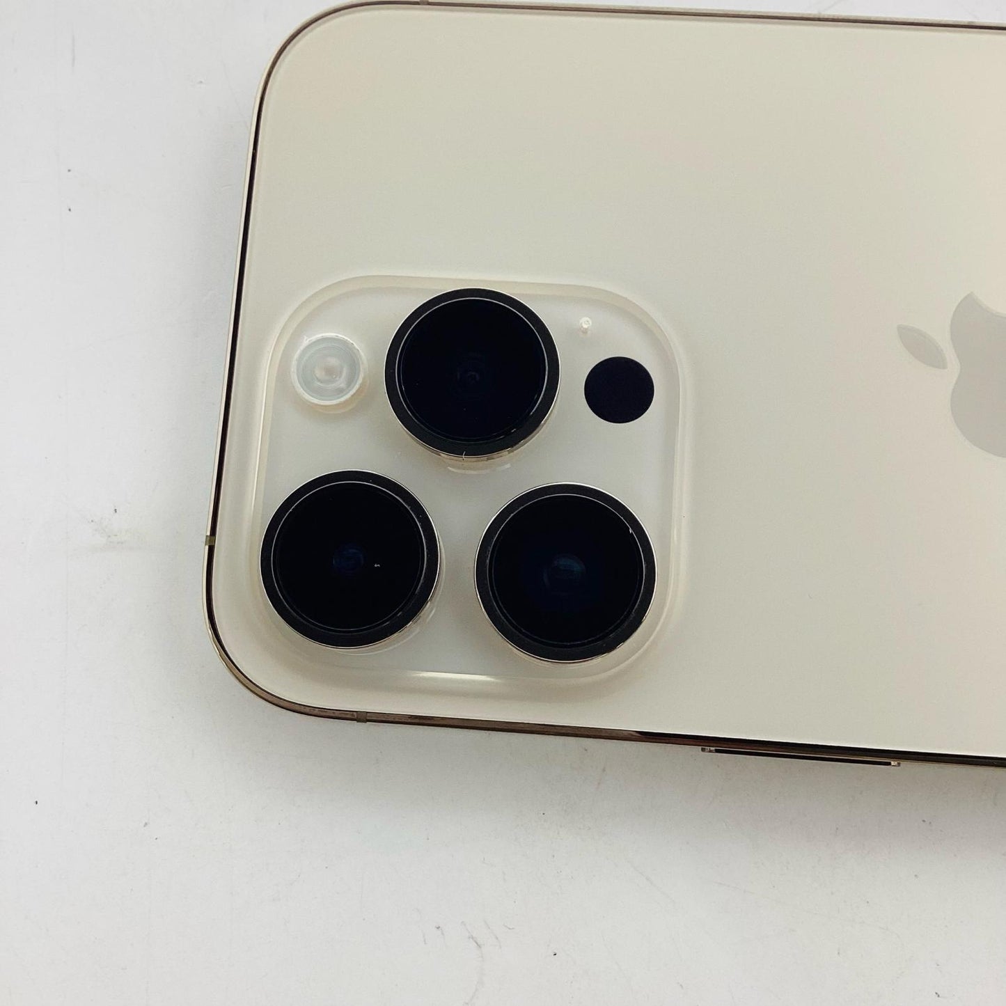 【全額返金保証】【最速発送】Apple iPhone iPhone 14 Pro 128GB ゴールド Softbank SIMフリー 白ロム 動作確認済 73%