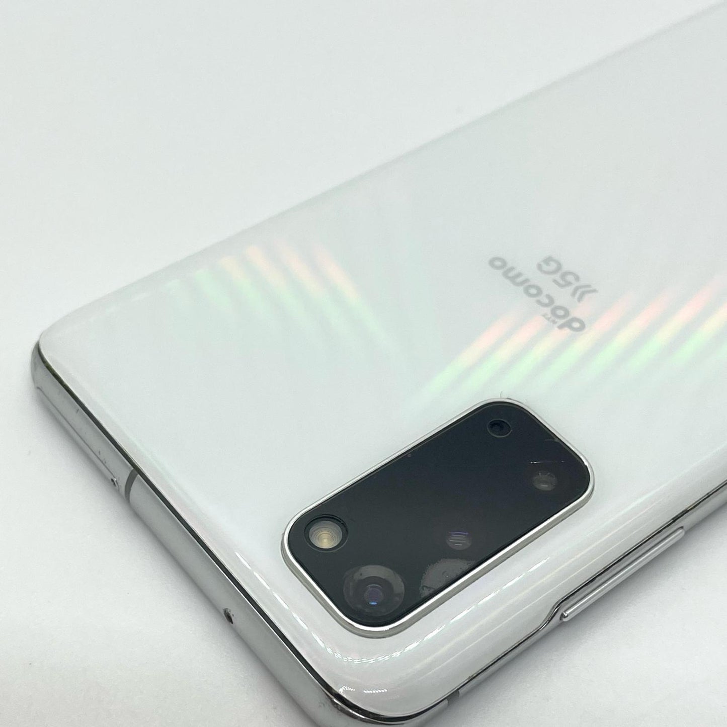 【最速発送】SAMSUNG Galaxy S20 5G 128GB クラウドホワイト docomo SIMフリー SC-51A 白ロム【難有】