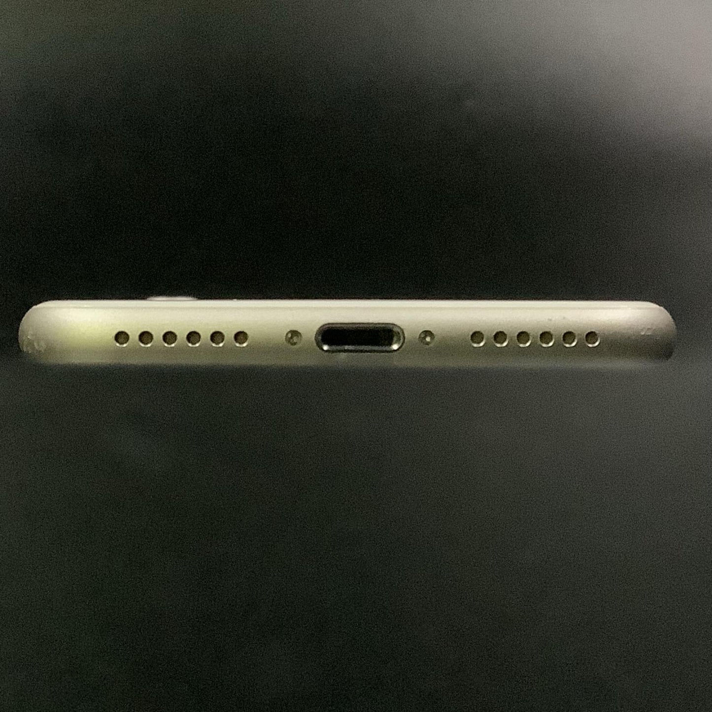 【最速発送】Apple iPhone iPhone SE（第3世代） 64GB スターライト Softbank SIMフリー【難有】 82%