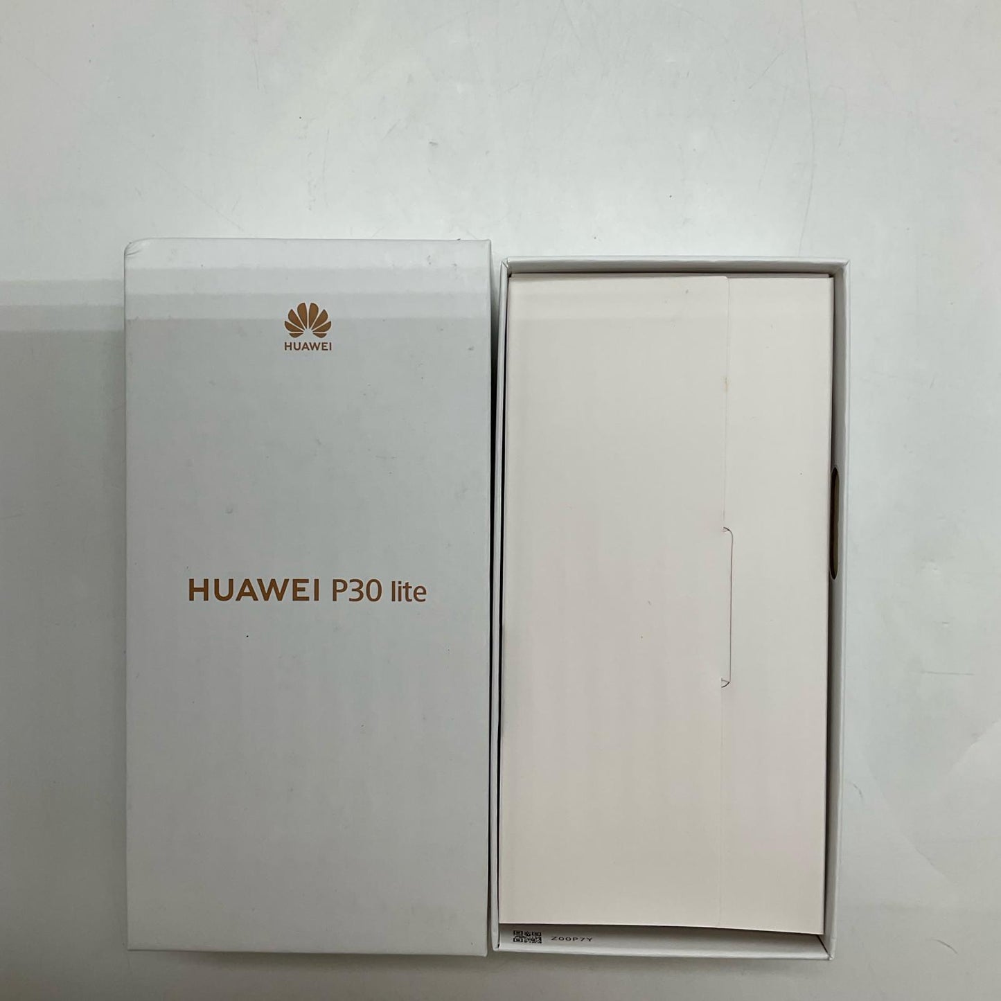 【全額返金保証】【最速発送】Huawei P lite 30 64GB Pearl White SIMフリー MAR-LX2J 白ロム 美品 動作確認済