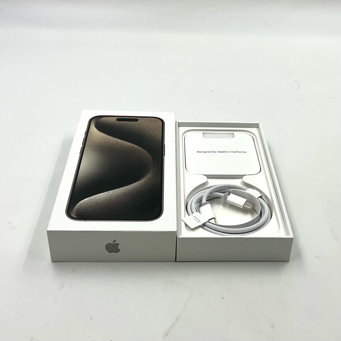 【全額返金保証】【最速発送】Apple iPhone iPhone 15 Pro 256GB ナチュラルチタニウム SIMフリー 白ロム 動作確認済 87%