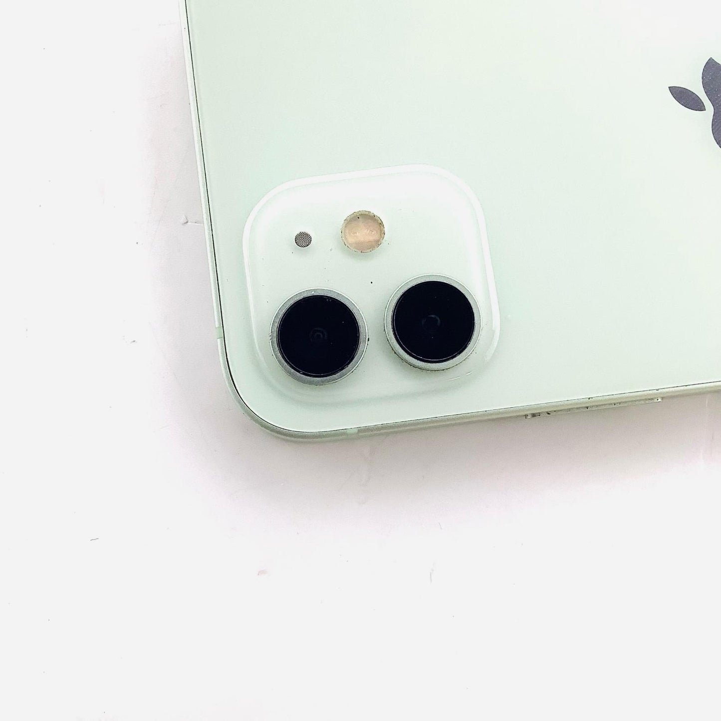 【全額返金保証】【最速発送】Apple iPhone iPhone 12 64GB グリーン docomo 白ロム 動作確認済 72%