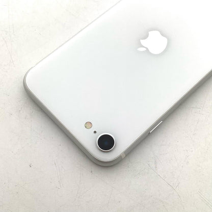 【全額返金保証】【最速発送】Apple iPhone iPhone SE（第2世代） 64GB ホワイト docomo 白ロム 美品 動作確認済 93%