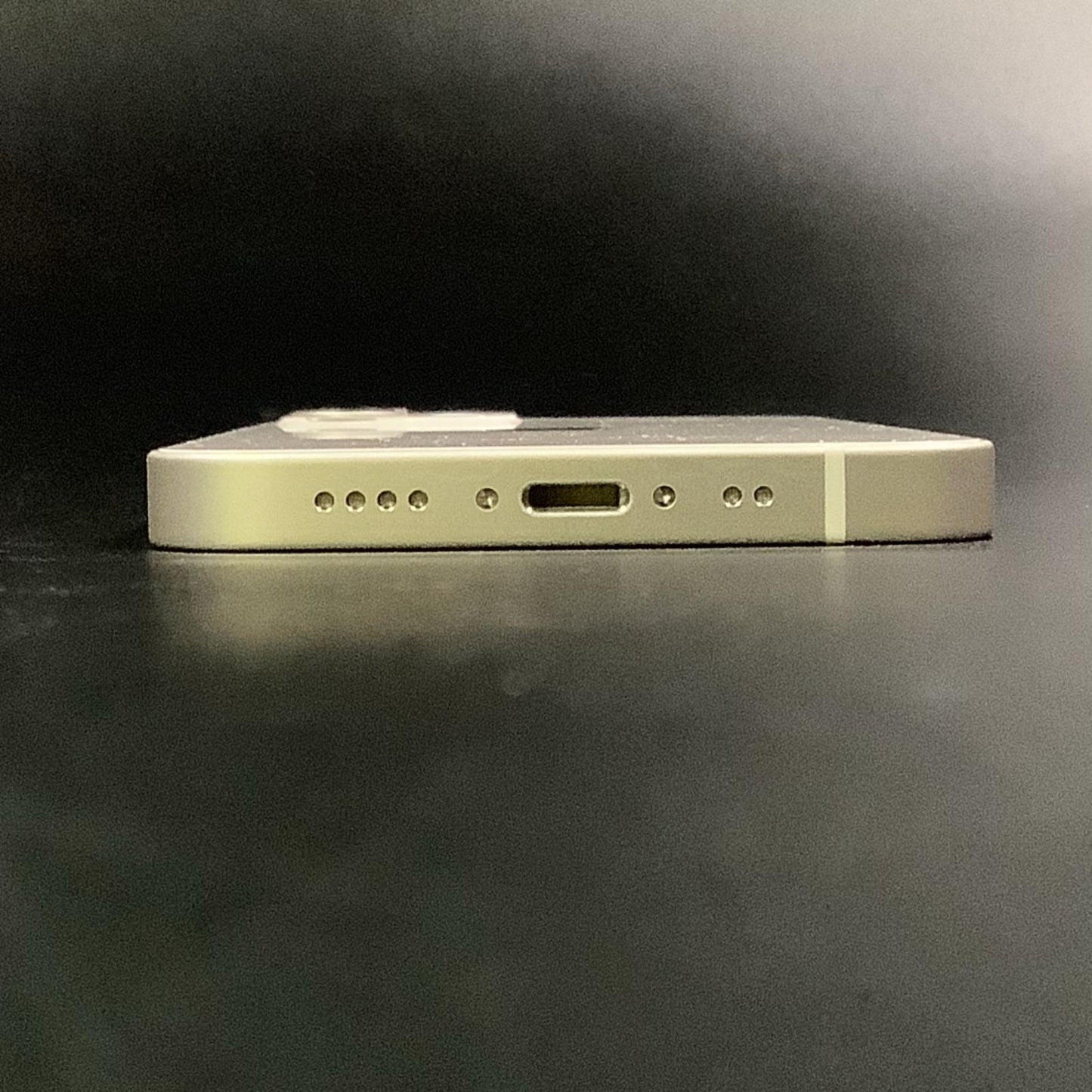 【全額返金保証】【最速発送】Apple iPhone iPhone 12 mini 64GB ホワイト 楽天モバイル SIMフリー 白ロム 美品 動作確認済 89%