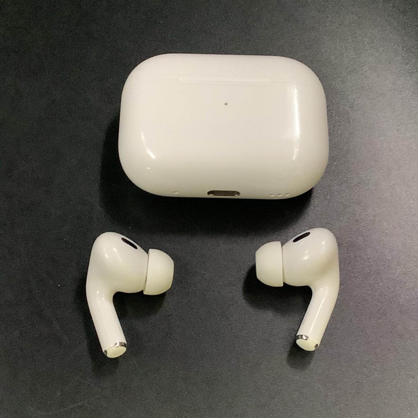 【全額返金保証】【最速発送】Apple AirPods Pro (第 2 世代) A3047 美品 動作確認済