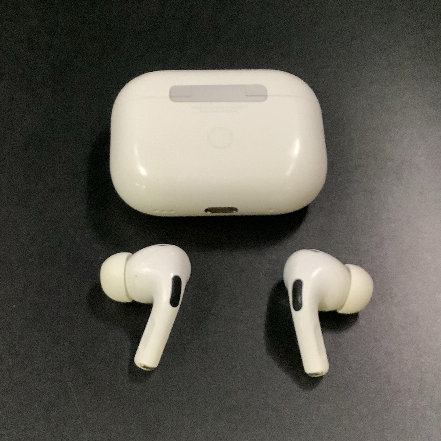 【全額返金保証】【最速発送】Apple AirPods Pro (第 2 世代) A3047 美品 動作確認済