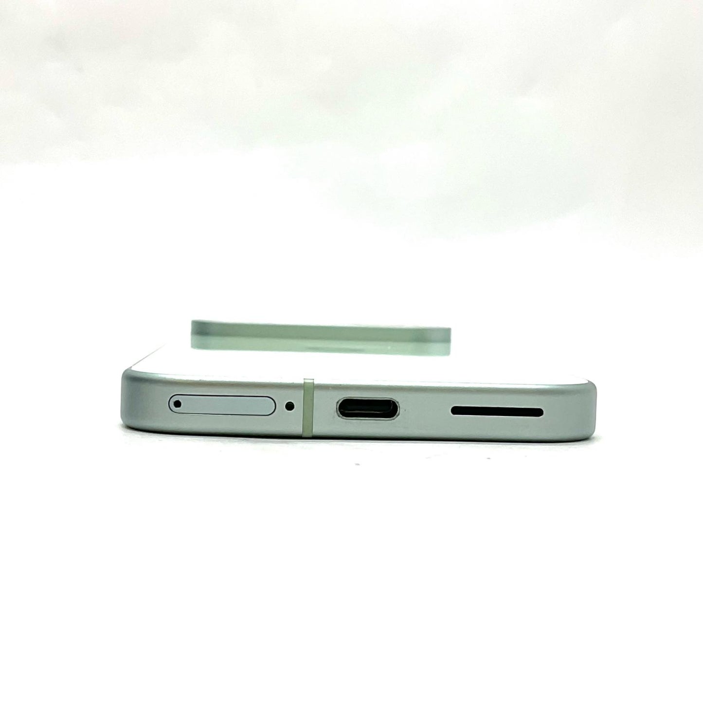 【全額返金保証】【最速発送】Google Pixel 9 128GB Wintergreen au G1B60 白ロム 美品 動作確認済