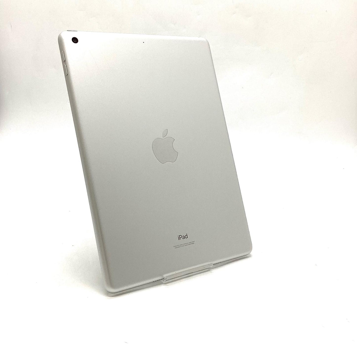 【全額返金保証】【最速発送】Apple iPad iPad 10.2インチ 第9世代 64GB シルバー Wi-Fi 美品 動作確認済