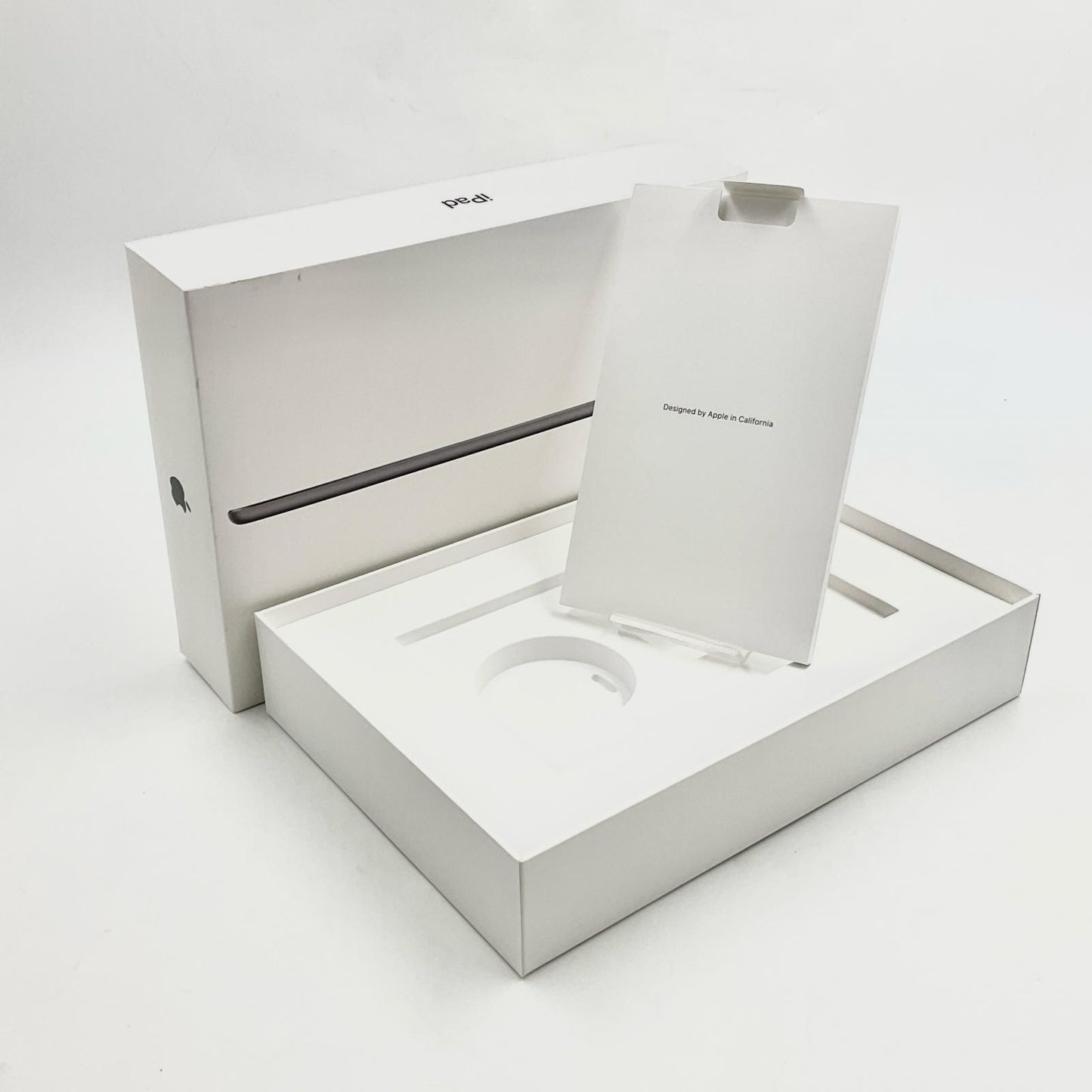 【全額返金保証】【最速発送】Apple iPad iPad 10.2インチ 第9世代 64GB スペースグレイ Wi-Fi 美品 動作確認済