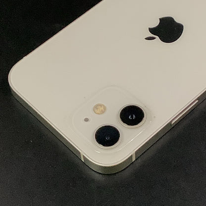 【全額返金保証】【最速発送】Apple iPhone iPhone 12 64GB ホワイト au 白ロム 動作確認済 80%