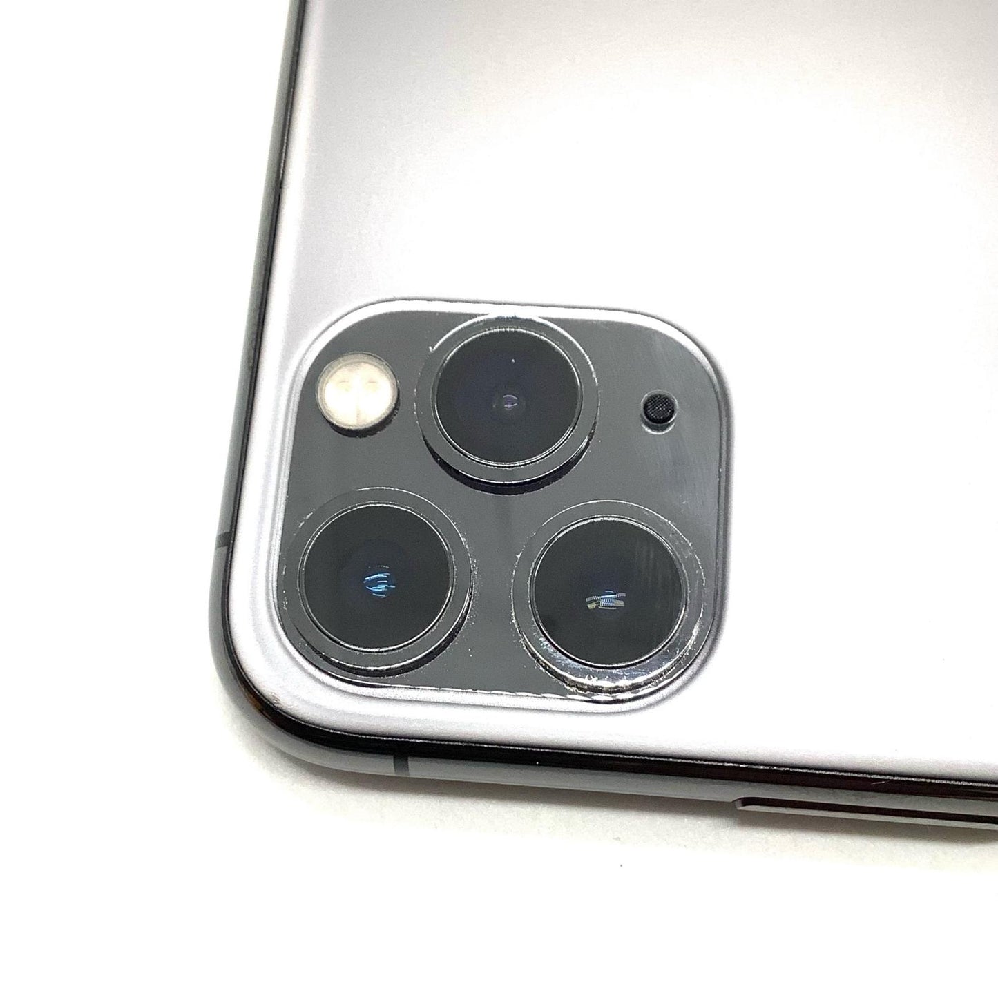 【全額返金保証】【最速発送】Apple iPhone iPhone 11 Pro 256GB スペースグレイ Softbank SIMフリー 白ロム 美品 動作確認済 67%