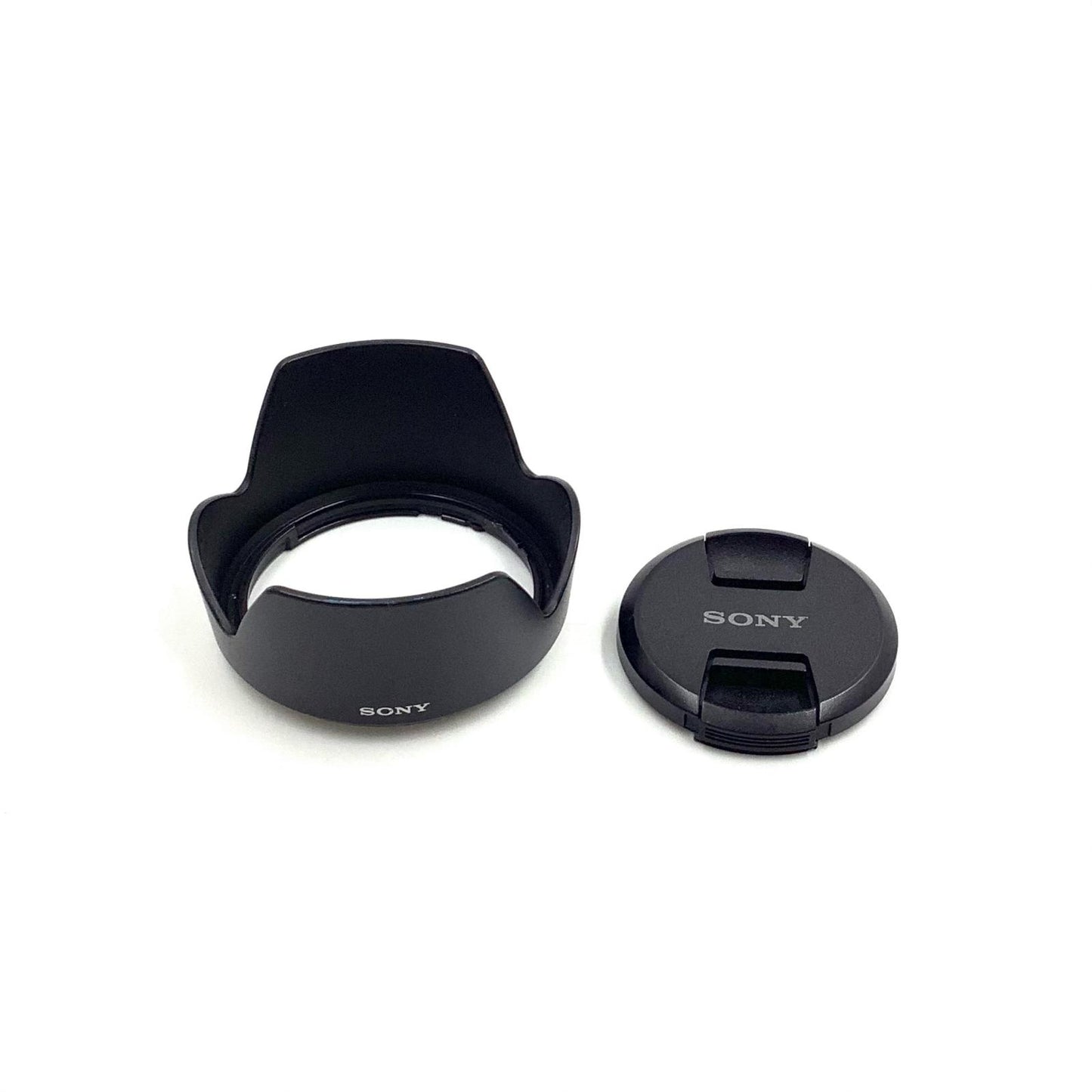【全額返金保証】【最速発送】Sony E 18-135mm F3.5-5.6 OSS 美品 動作確認済