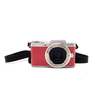 【最速発送】Panasonic デジタル一眼 LUMIX DMC-GF7 ピンク【難有】