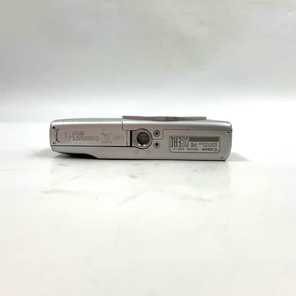 【全額返金保証】【最速発送】Canon コンパクトデジタルカメラ IXY180 シルバー 動作確認済