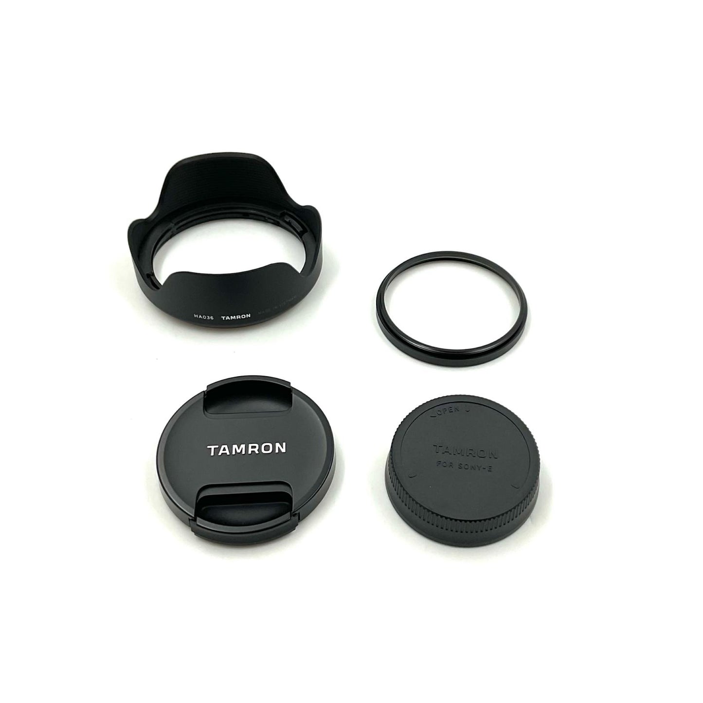 【全額返金保証】【最速発送】TAMRON 18-300mm F/3.5-6.3 Di III-A VC VXD (Model B061) [ソニーE用] 美品 動作確認済