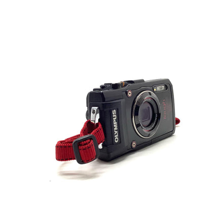 【全額返金保証】【最速発送】OLYMPUS コンパクトデジタルカメラ STYLUS TG-4 Tough [ブラック] 動作確認済