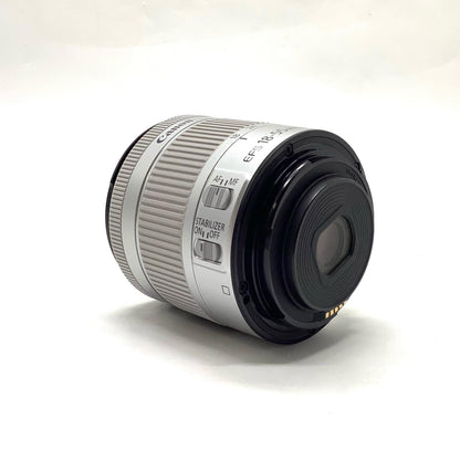 【全額返金保証】【最速発送】Canon EF-S18-55mm F4-5.6 IS STM [シルバー] 美品 動作確認済