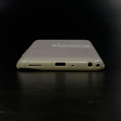 【最速発送】 arrows Be4 Plus 64GB ホワイト系 docomo F-41B 白ロム【難有】