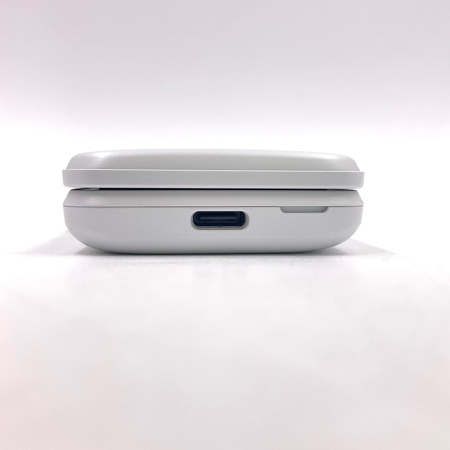 【全額返金保証】【最速発送】 DIGNO ケータイ 8GB ホワイト系 docomo KY-42C 新品未開封 即納OK