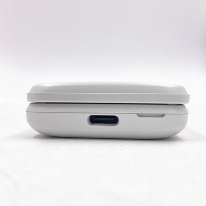 【全額返金保証】【最速発送】 DIGNO ケータイ 8GB ホワイト系 docomo KY-42C 新品未開封 即納OK