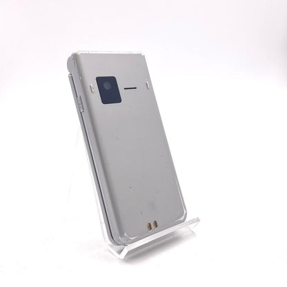 【最速発送】 arrows ケータイ 8GB シルバー系 docomo F-03L 白ロム【難有】