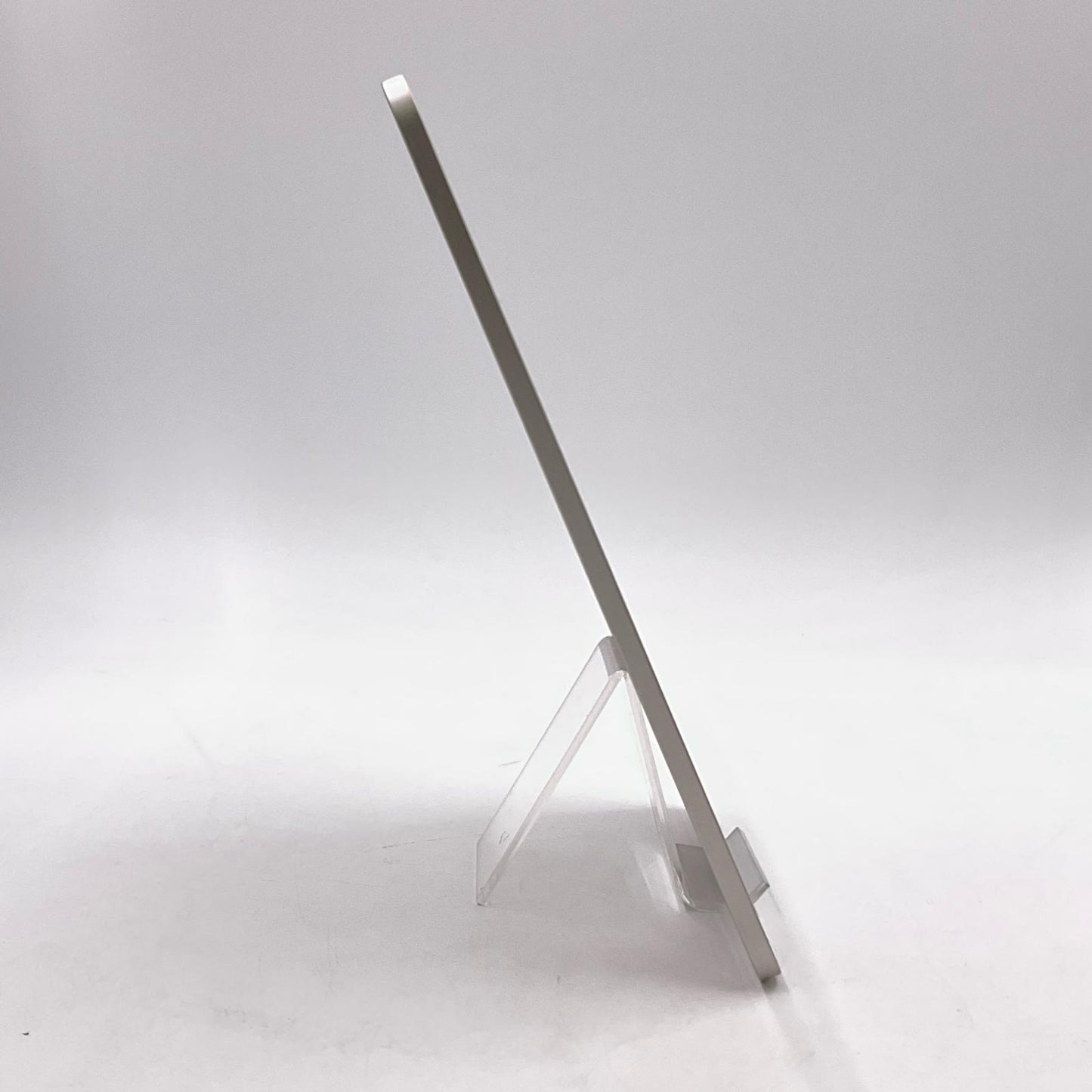 【最速発送】Apple iPad iPad Air 5 Wi-Fi 256GB Starlight【難有】