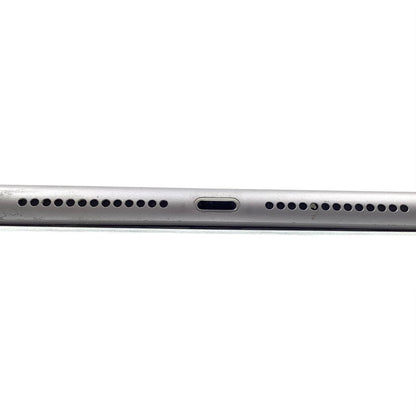 【最速発送】Apple iPad iPad 第6世代 Wi-Fi + Cellular 32GB Space Gray au 白ロム【難有】