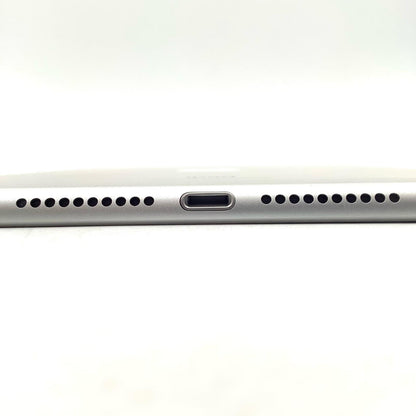 【最速発送】Apple iPad iPad mini 5 Wi-Fi 64GB Silver【難有】