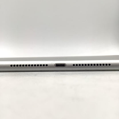 【最速発送】Apple iPad iPad 6 Wi-Fi + Cellular 32GB Silver au 白ロム【難有】