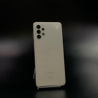 【最速発送】 Galaxy A32 5G 64GB ホワイト系 au SCG08 白ロム【難有】