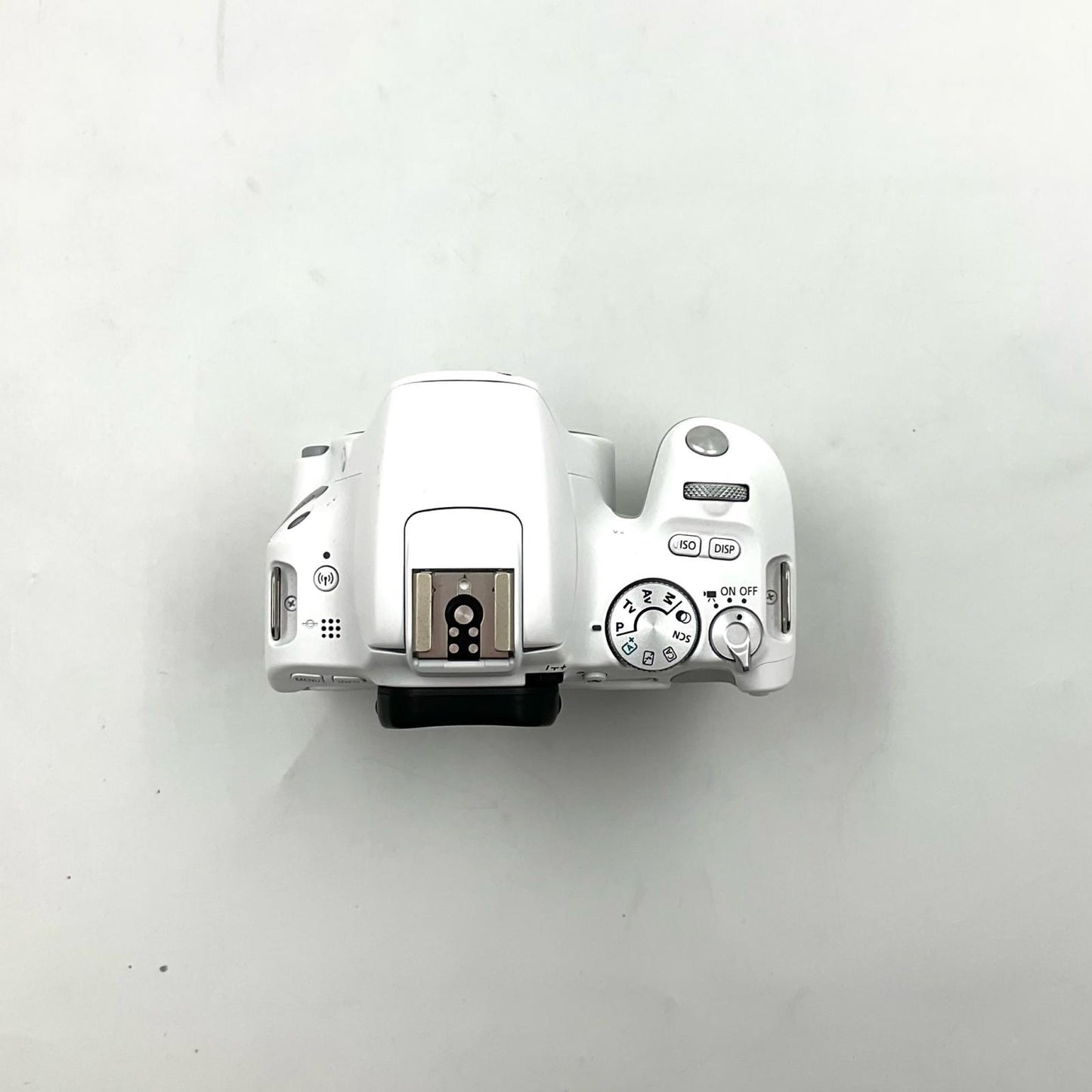 【全額返金保証】【最速発送】Canon デジタル一眼 EOS Kiss X9 ボディ [ホワイト] 美品 動作確認済