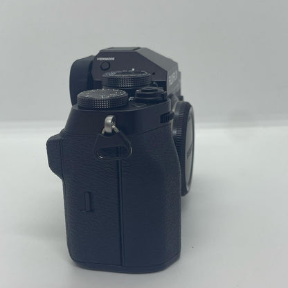 【全額返金保証】【最速発送】FUJIFILM デジタル一眼 X-T5 ボディ ブラック 美品 動作確認済