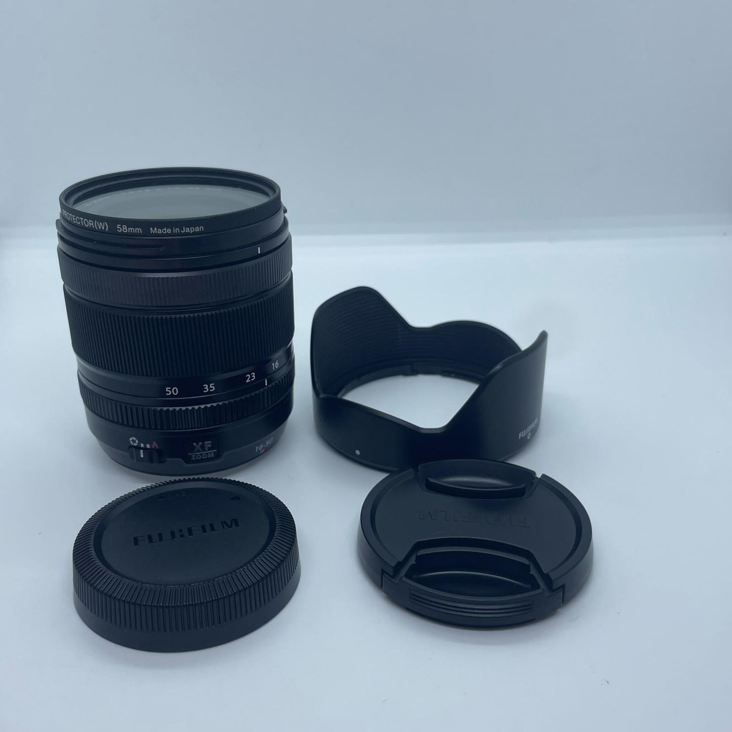 【全額返金保証】【最速発送】FUJIFILM XF16-50mmF2.8-4.8 R LM WR 美品 動作確認済