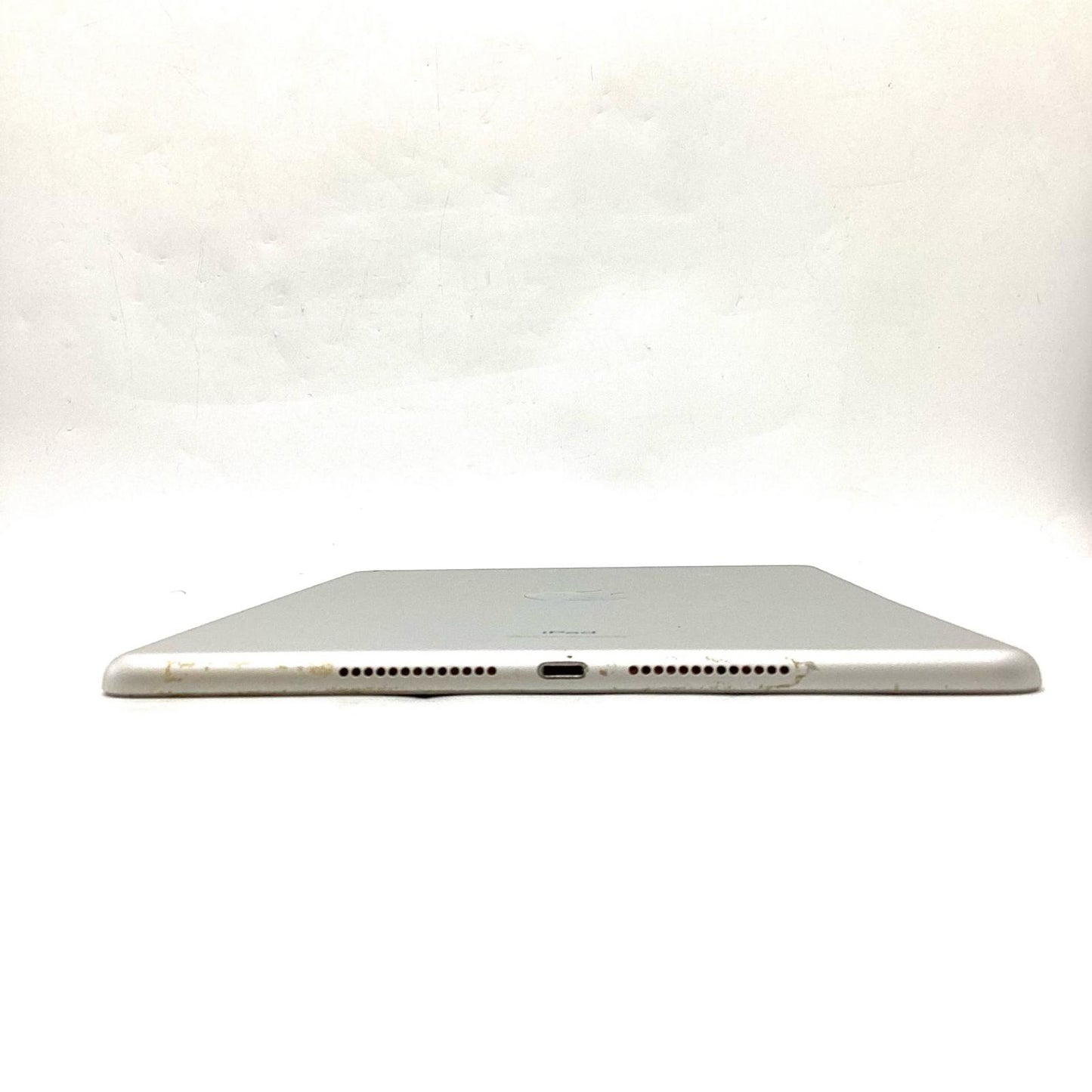 【全額返金保証】【最速発送】Apple iPad iPad 10.2インチ 第9世代 64GB シルバー Wi-Fi 動作確認済