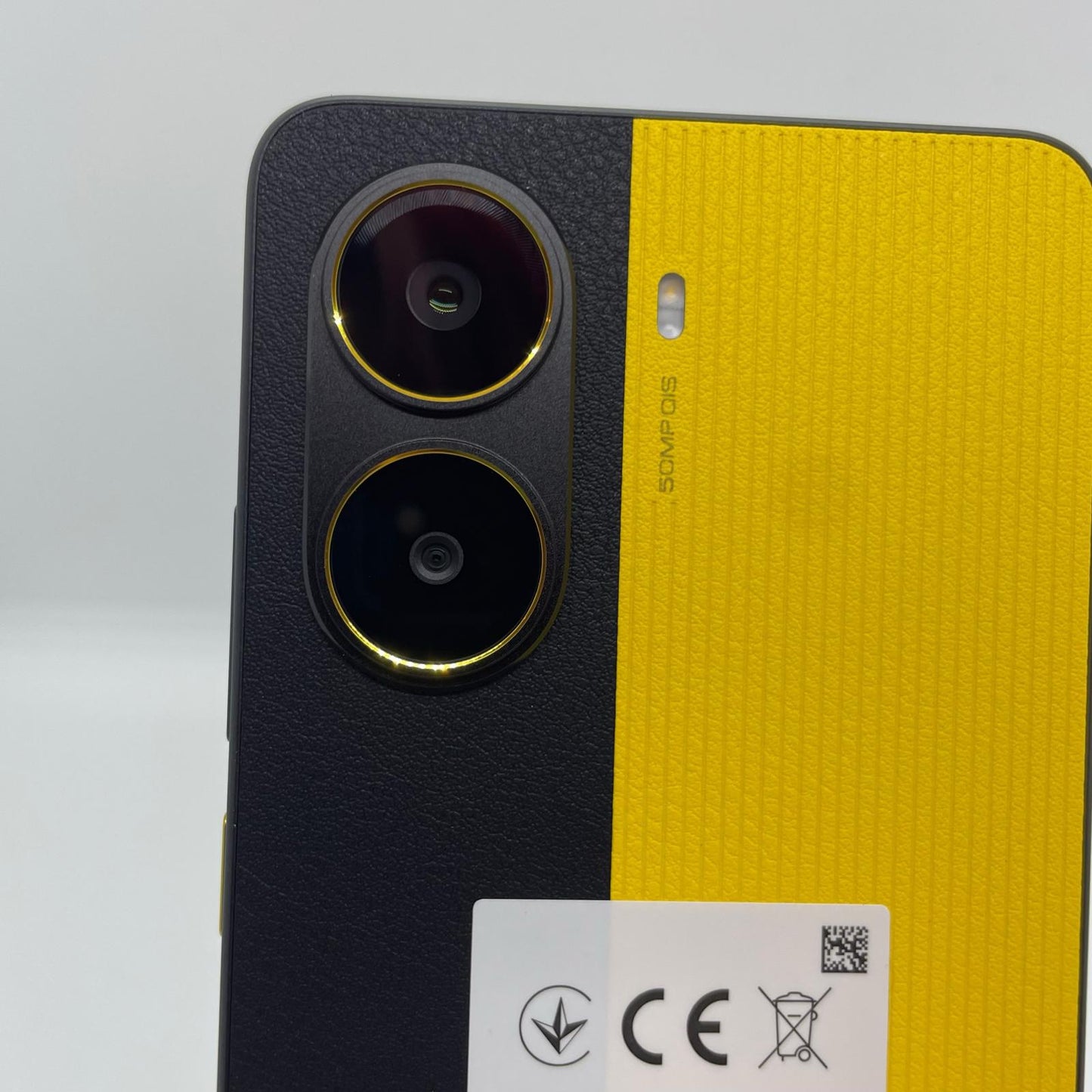 【全額返金保証】【最速発送】Xiaomi POCO X7 Pro 512GB イェロー SIMフリー 2412DPC0AG 美品 動作確認済